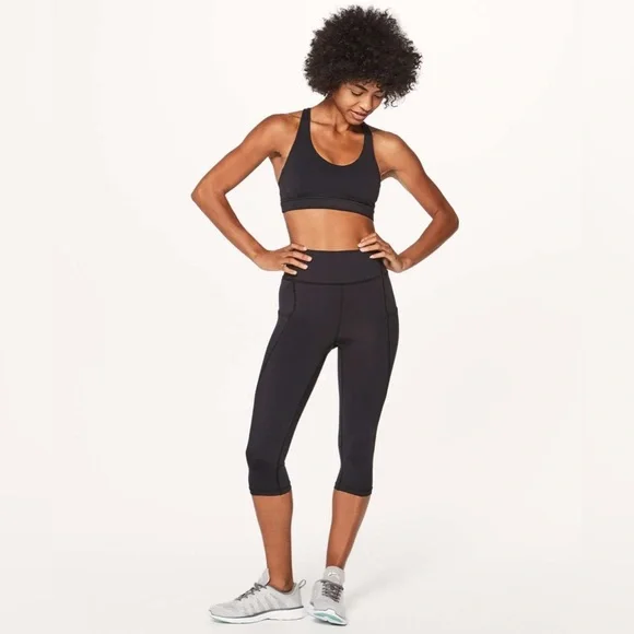 Lululemon Break Free Crop Nulux 17" Leggings Black Size 4 Running Gym Sports - Picture 3 of 16